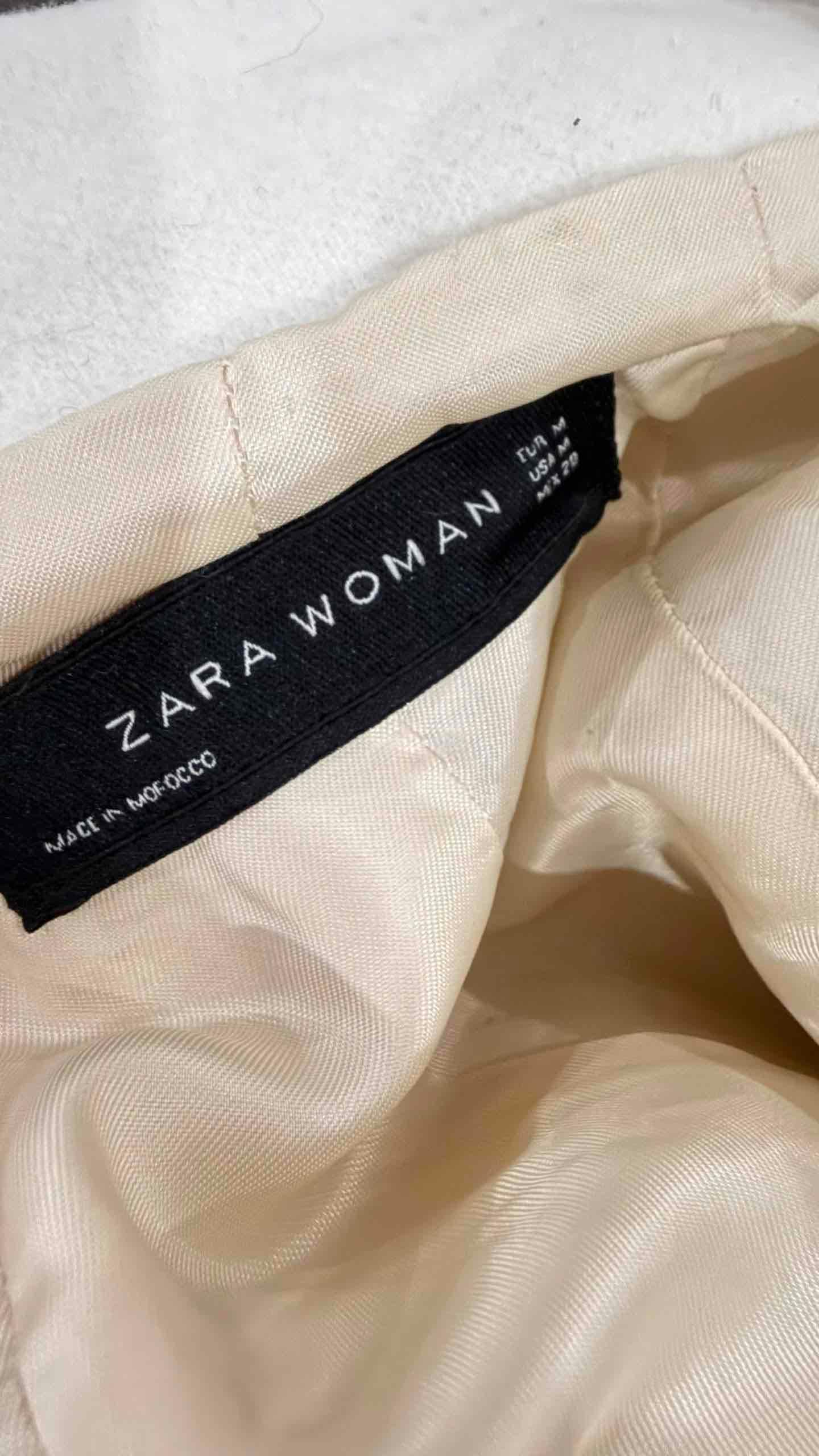 Abrigo elegante cuello alto Zara, foto 3 de 3