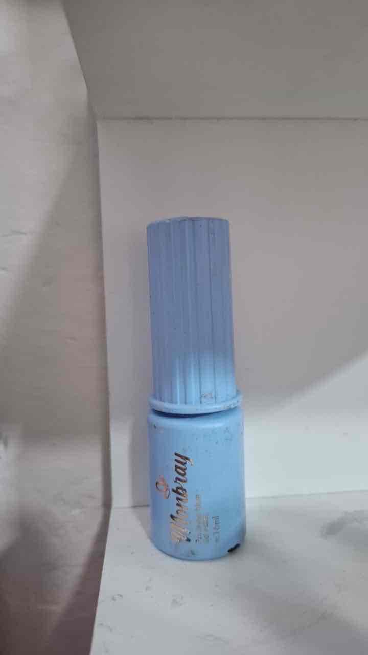 Esmalte de Uñas Monbray Celeste, foto 1 de 1