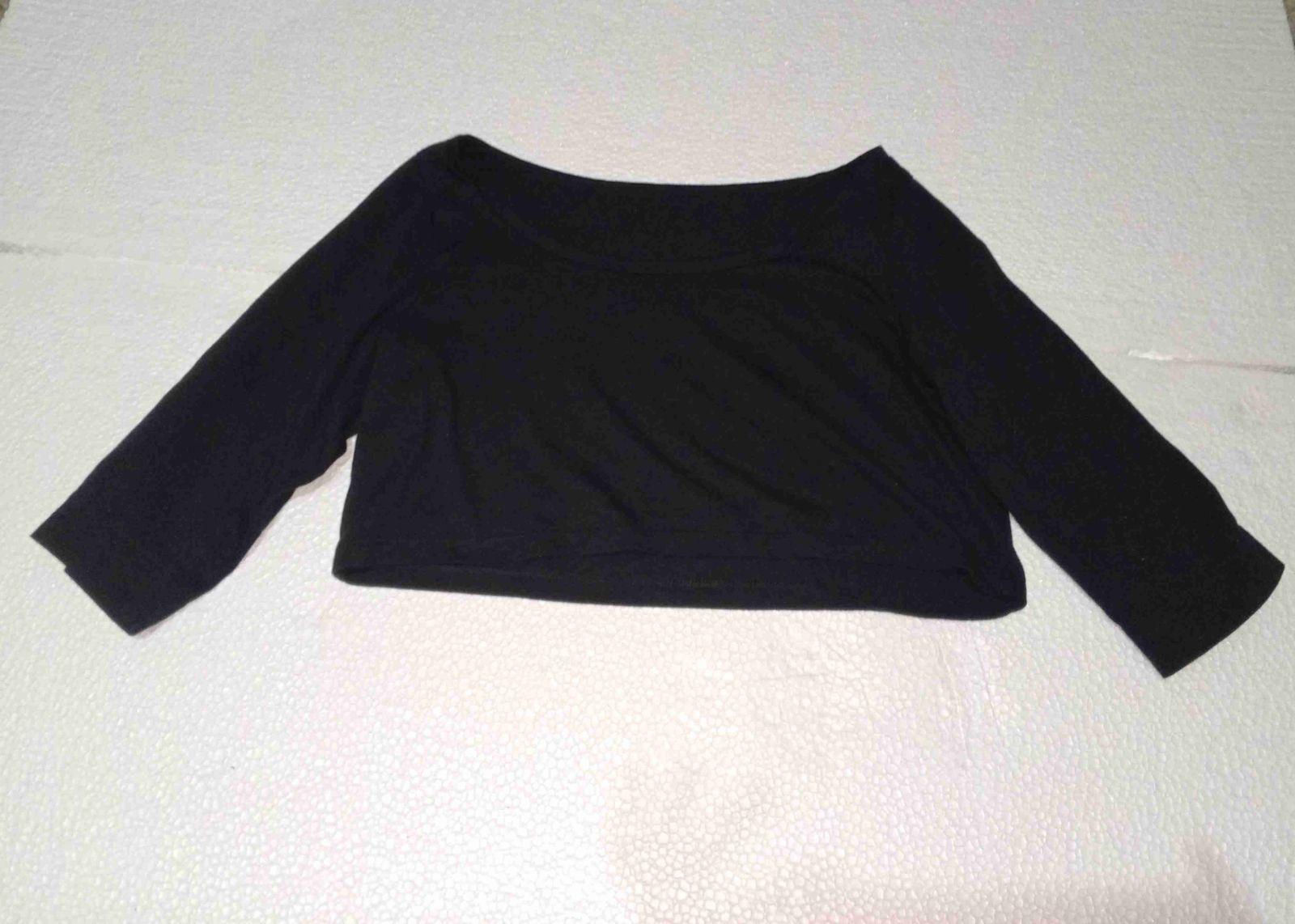 Top básico negro, foto 2 de 2