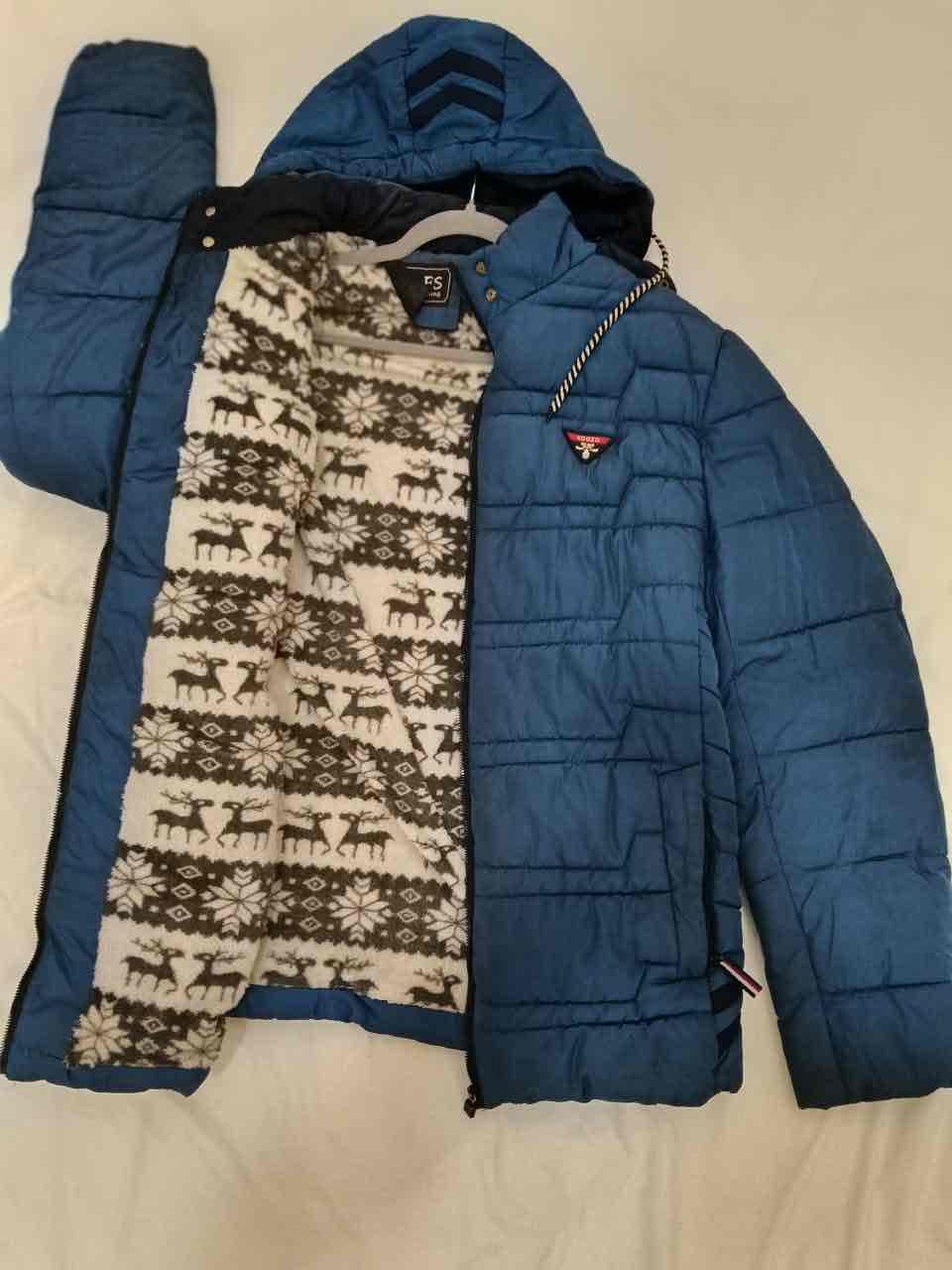 Chaqueta Acolchada Azul Con Capucha YY. FS, foto 2 de 3