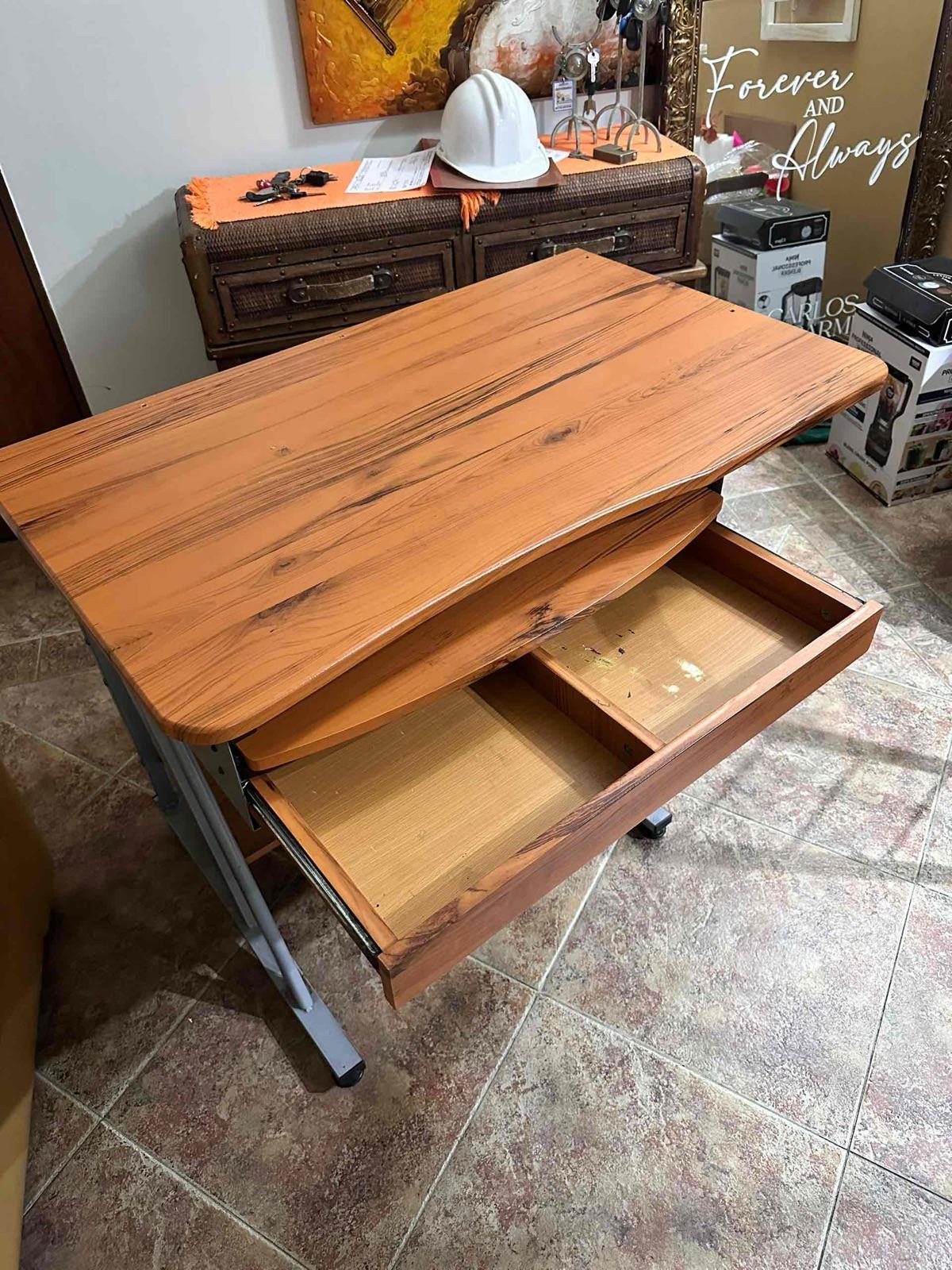 Escritorio Multifuncional para Computadora – Acabado Madera con Repisas, foto 3 de 8