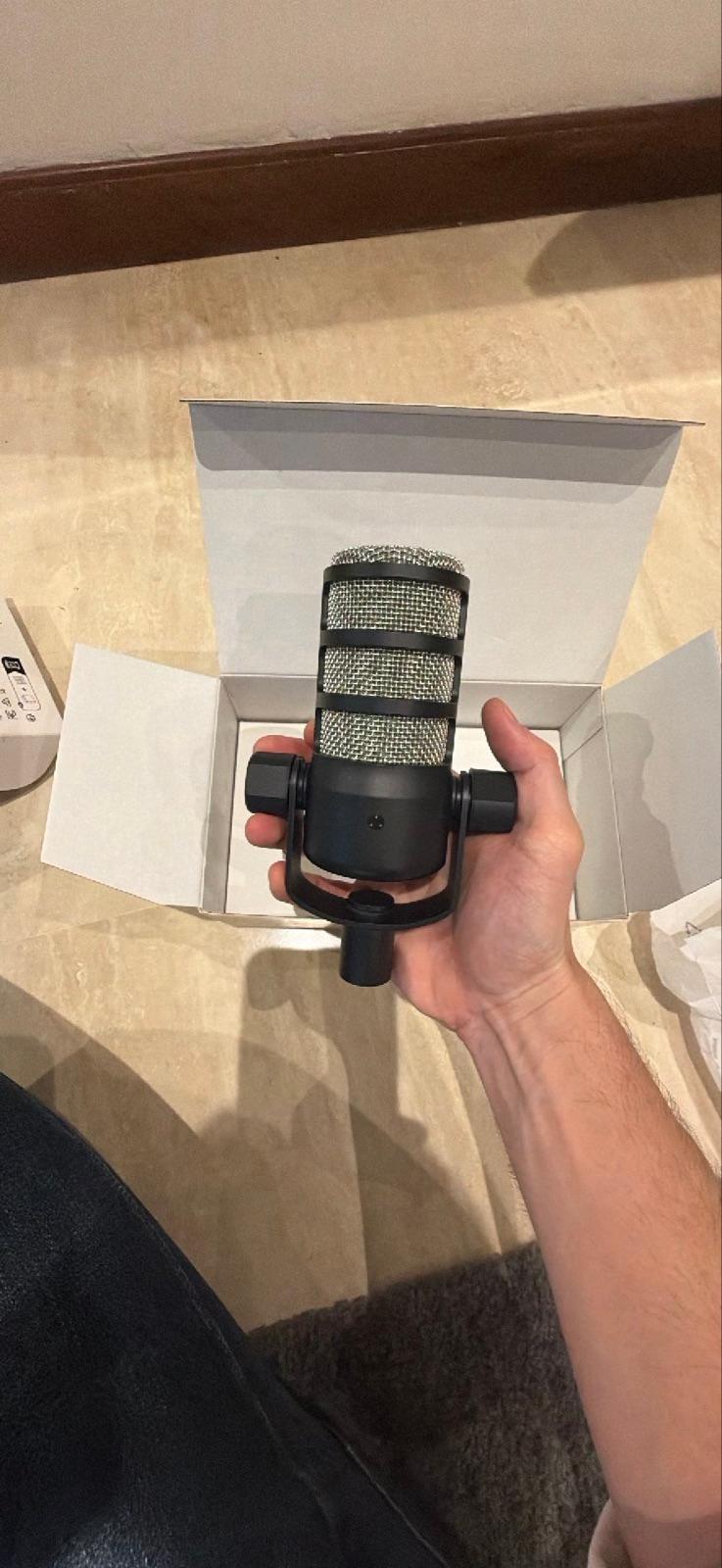 Microfono Rode Podmic Dynamic Podcasting Microphone, foto 4 de 6