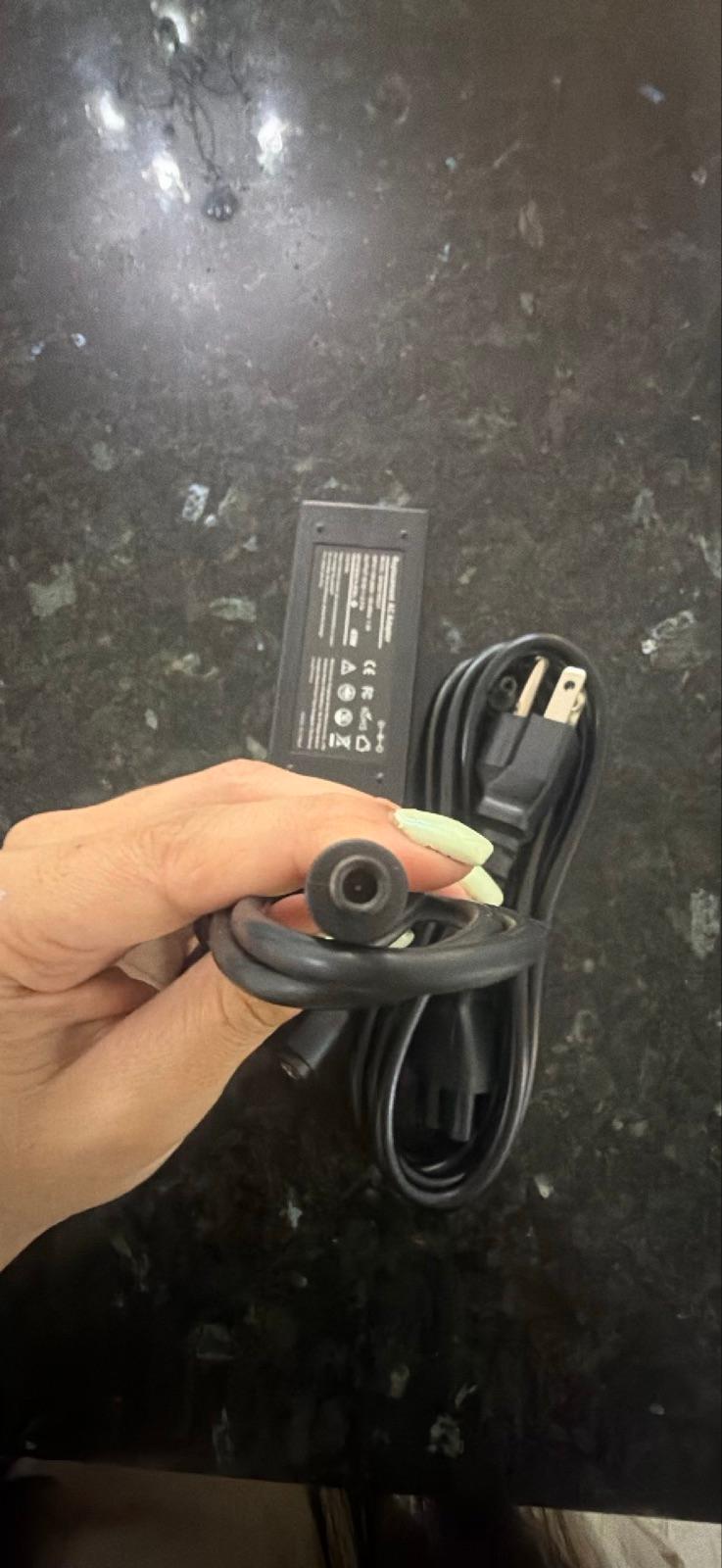 Adaptador AC y manual, foto 4 de 7