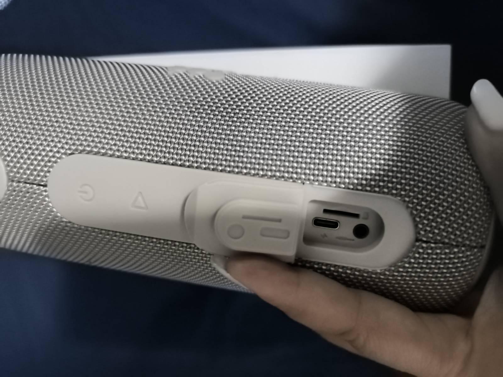 Corneta Bluetooth Cubitt Power Plus Color gris, foto 3 de 3