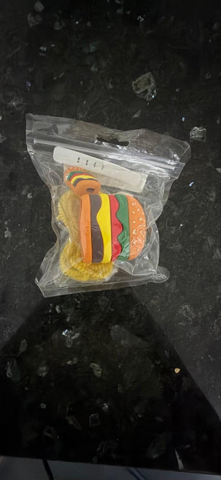Protector de silicona para cargador y cable de IPhone con diseño hamburguesa, foto 4 de 4