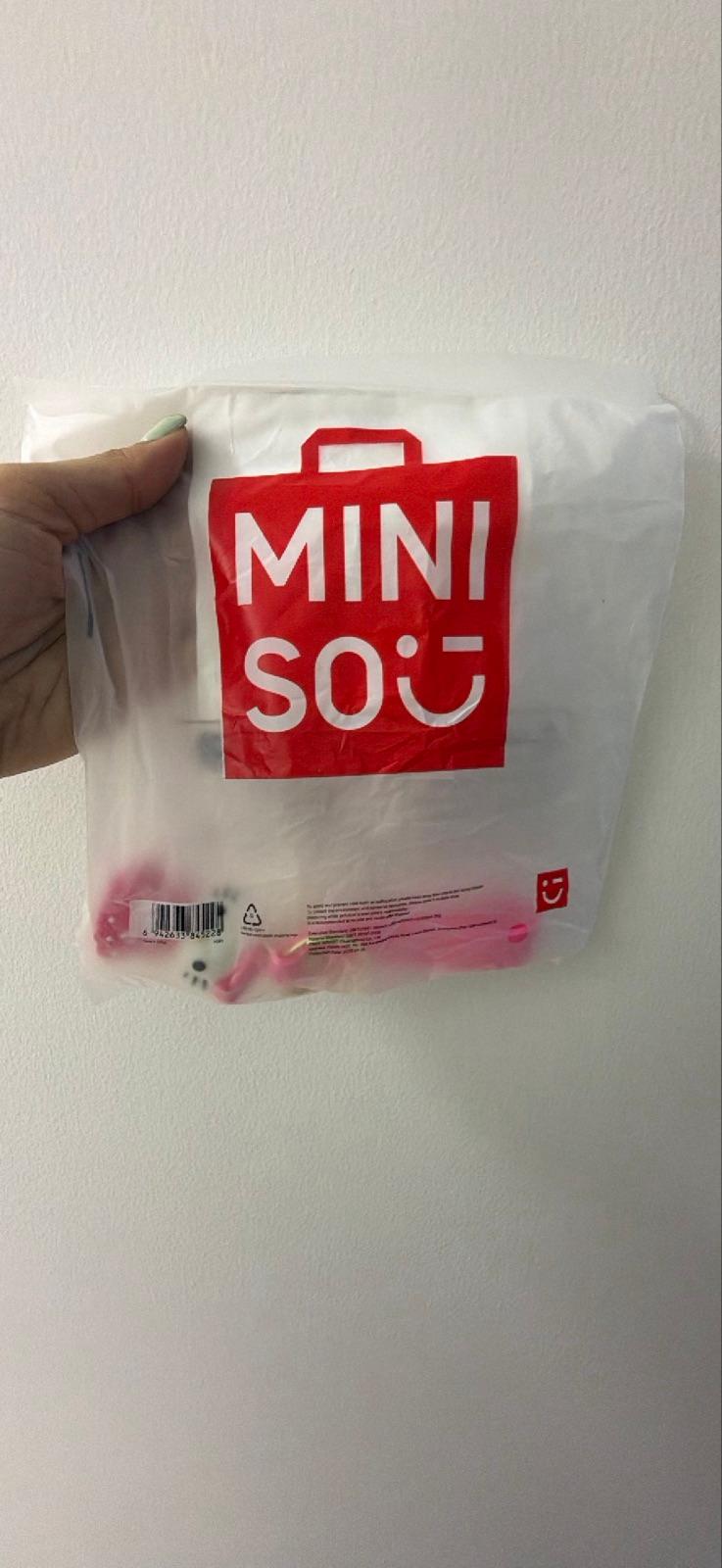 Llavero Hello Kitty Miniso, foto 2 de 3