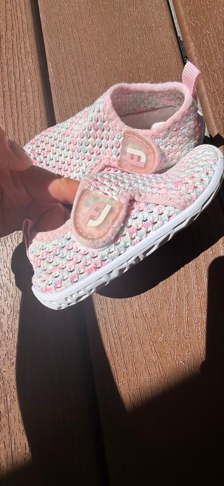 Zapatos de agua para bebé transpirables de mallas en tela suave, foto 2 de 7