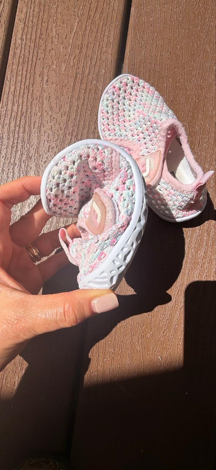 Zapatos de agua para bebé transpirables de mallas en tela suave, foto 4 de 7