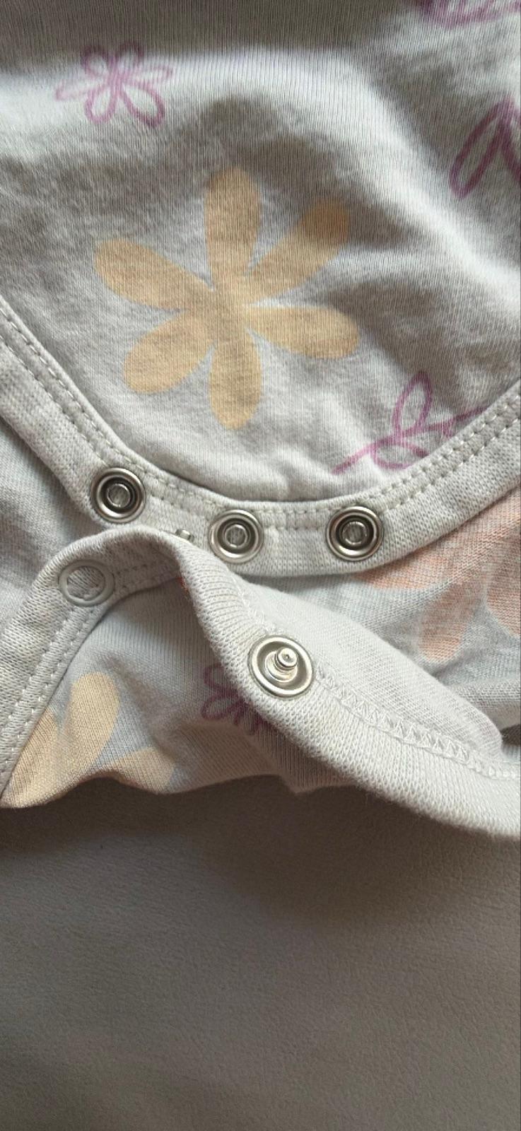 Body de manga larga para bebé con estampado floral, foto 4 de 4