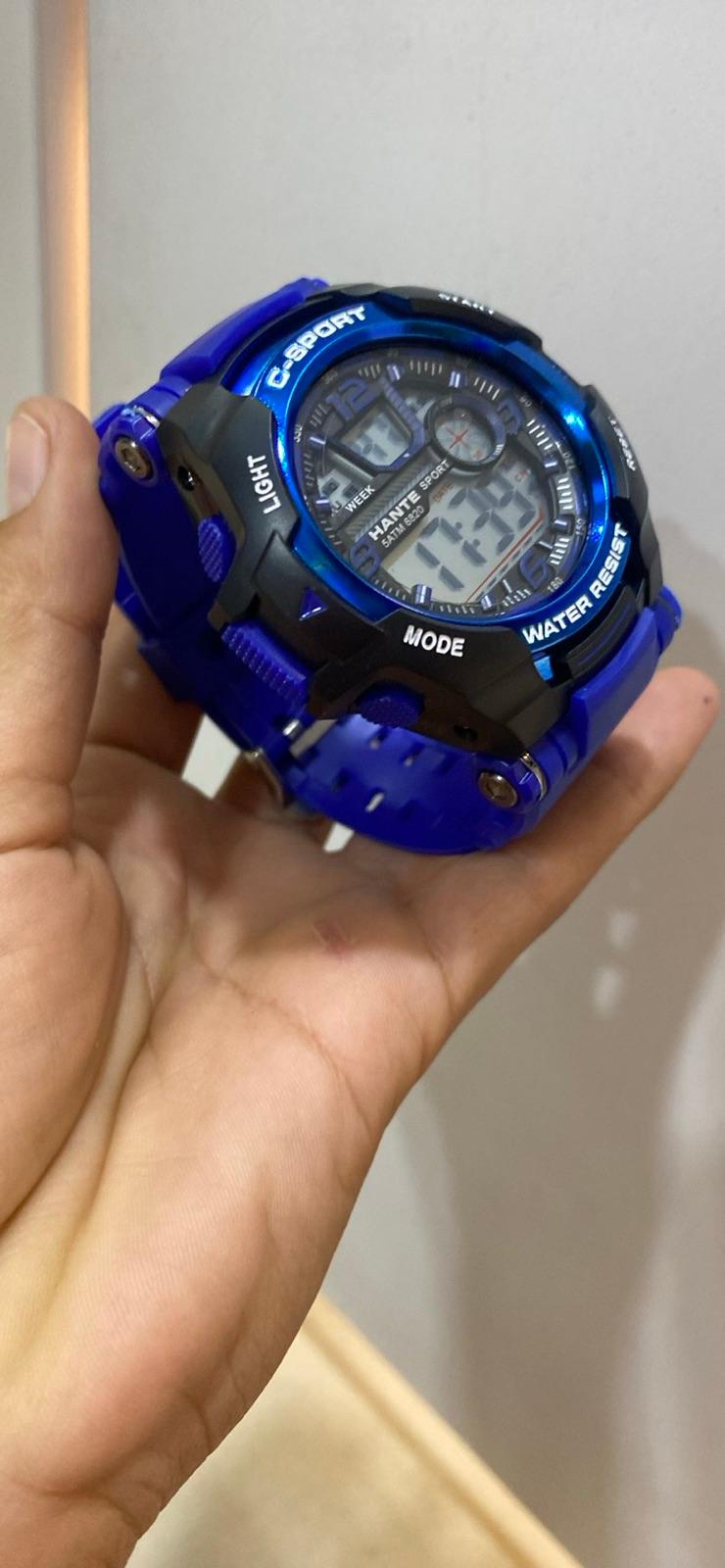 Reloj deportivo digital azul y negro C-Sport, foto 1 de 1
