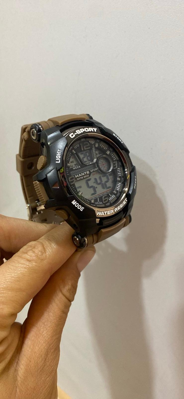Reloj de pulsera deportivo C-Sport marrón y negro, foto 1 de 1