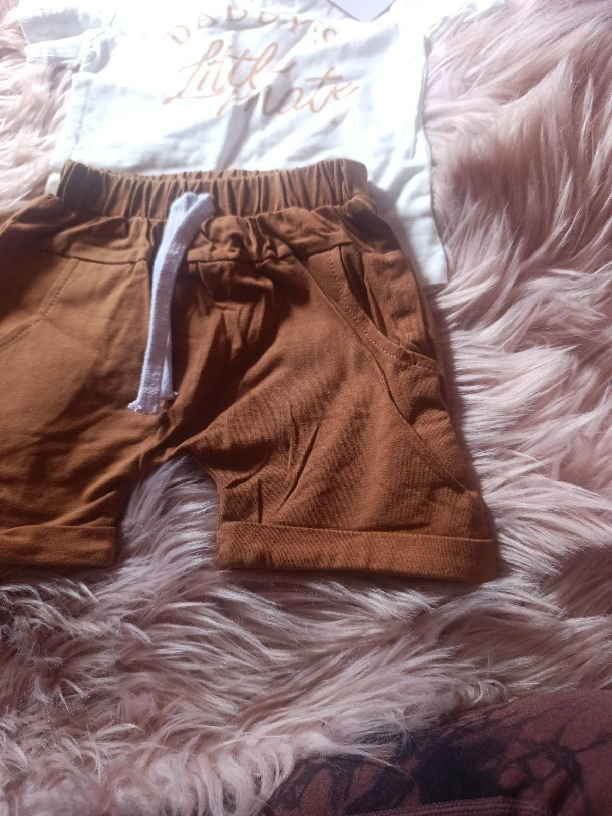 Conjunto PatPat de camiseta y short para bebé, foto 3 de 4