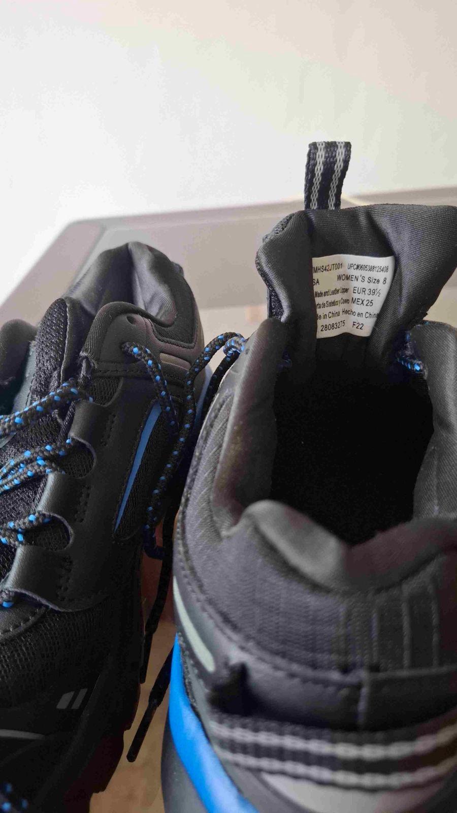 Zapatos de seguridad negros y azules para dama, foto 3 de 3