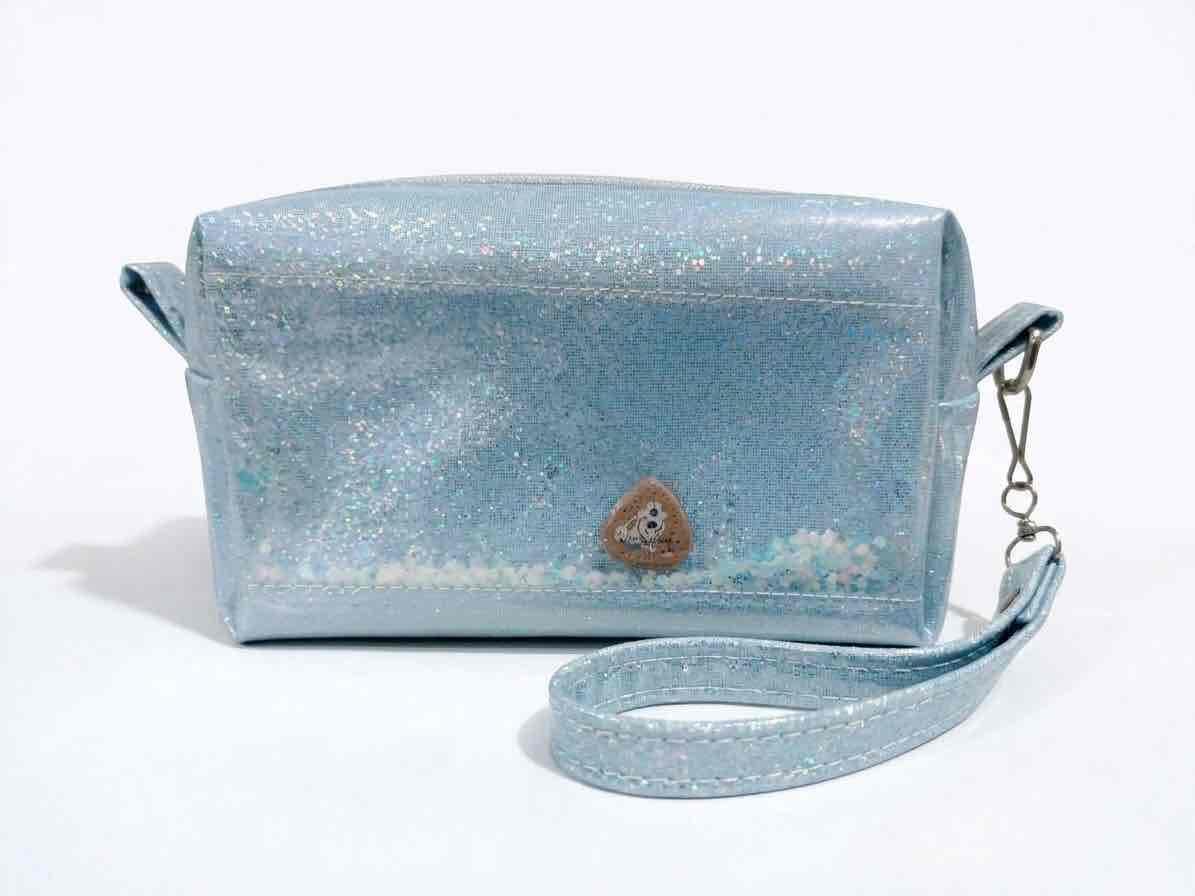 Cartera de mano celeste brillante, foto 1 de 1