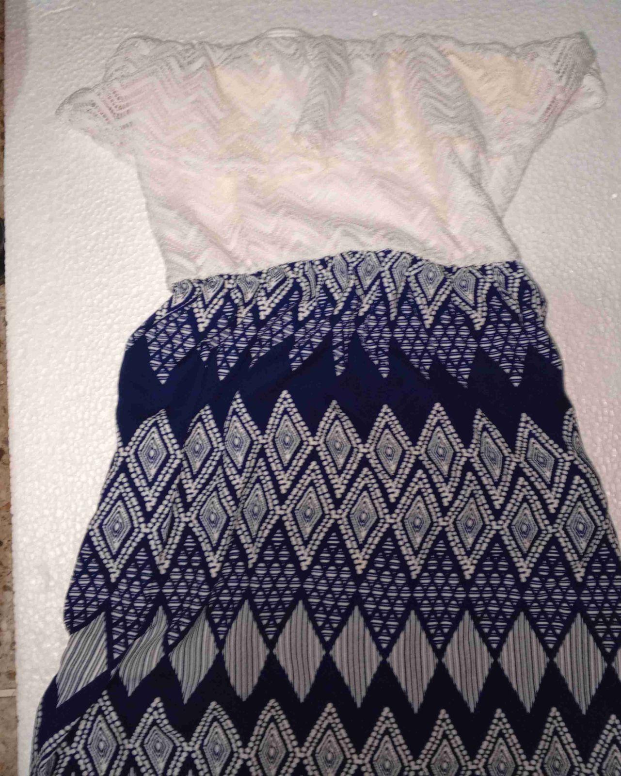 Vestido completo, foto 3 de 3