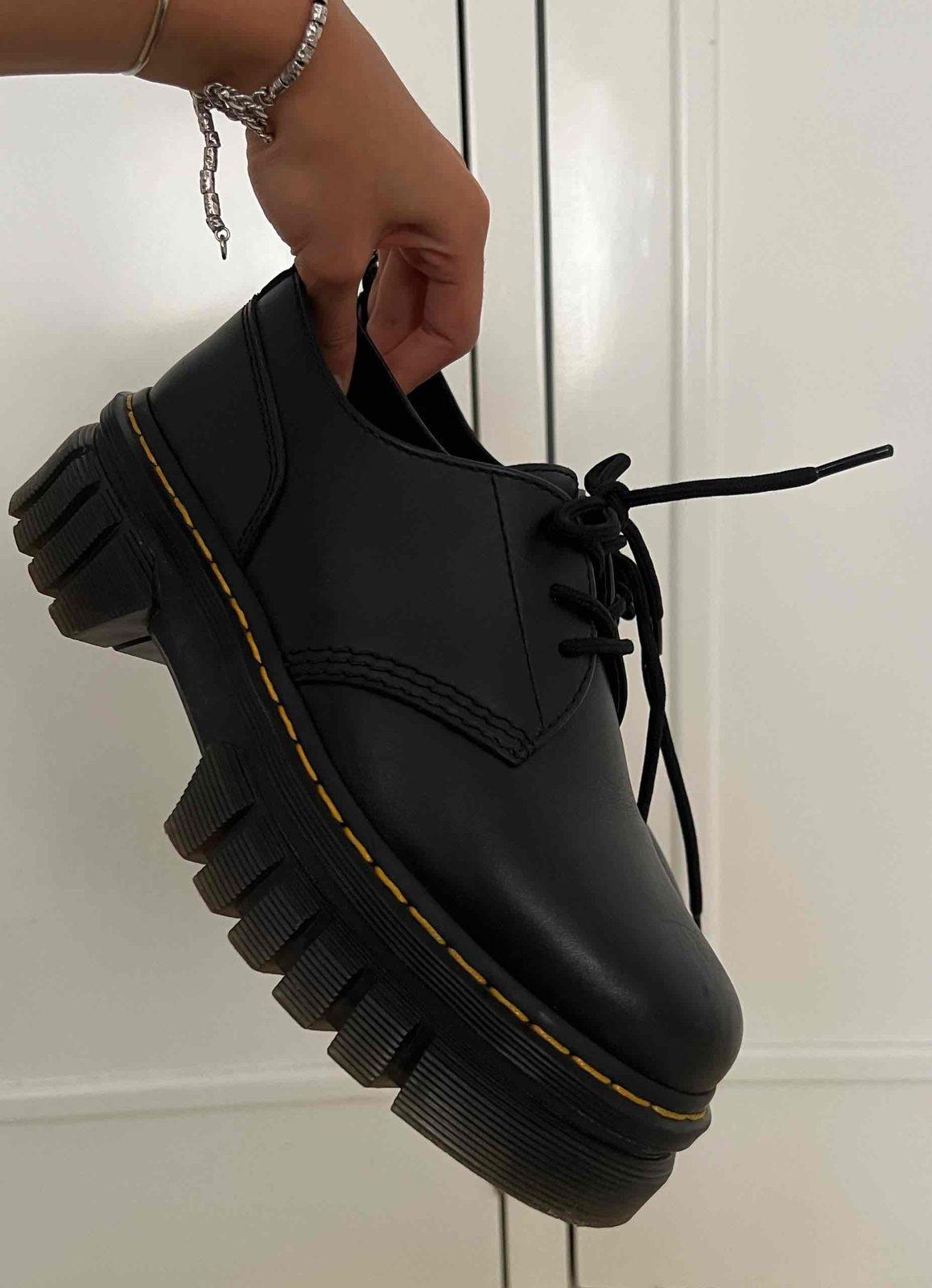 Zapatos Dr. Martens Audrick 3-Eye Negros Talla 9 US, foto 6 de 6