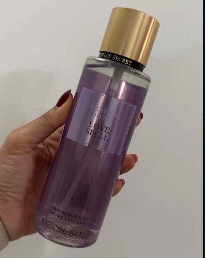 Spray corporal Victoria's Secret Love Spell, foto 1 de 1
