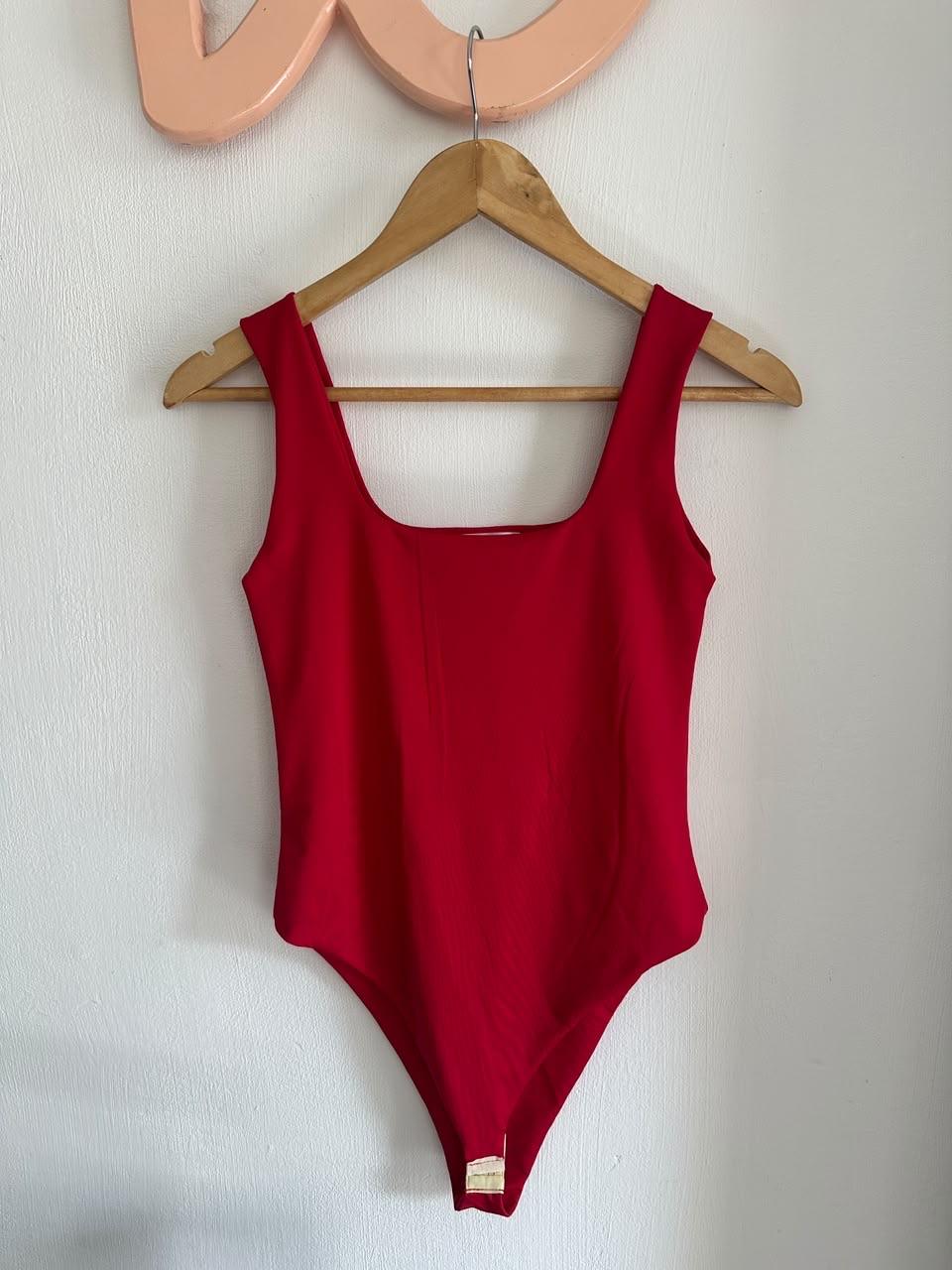 Body rojo, foto 1 de 1