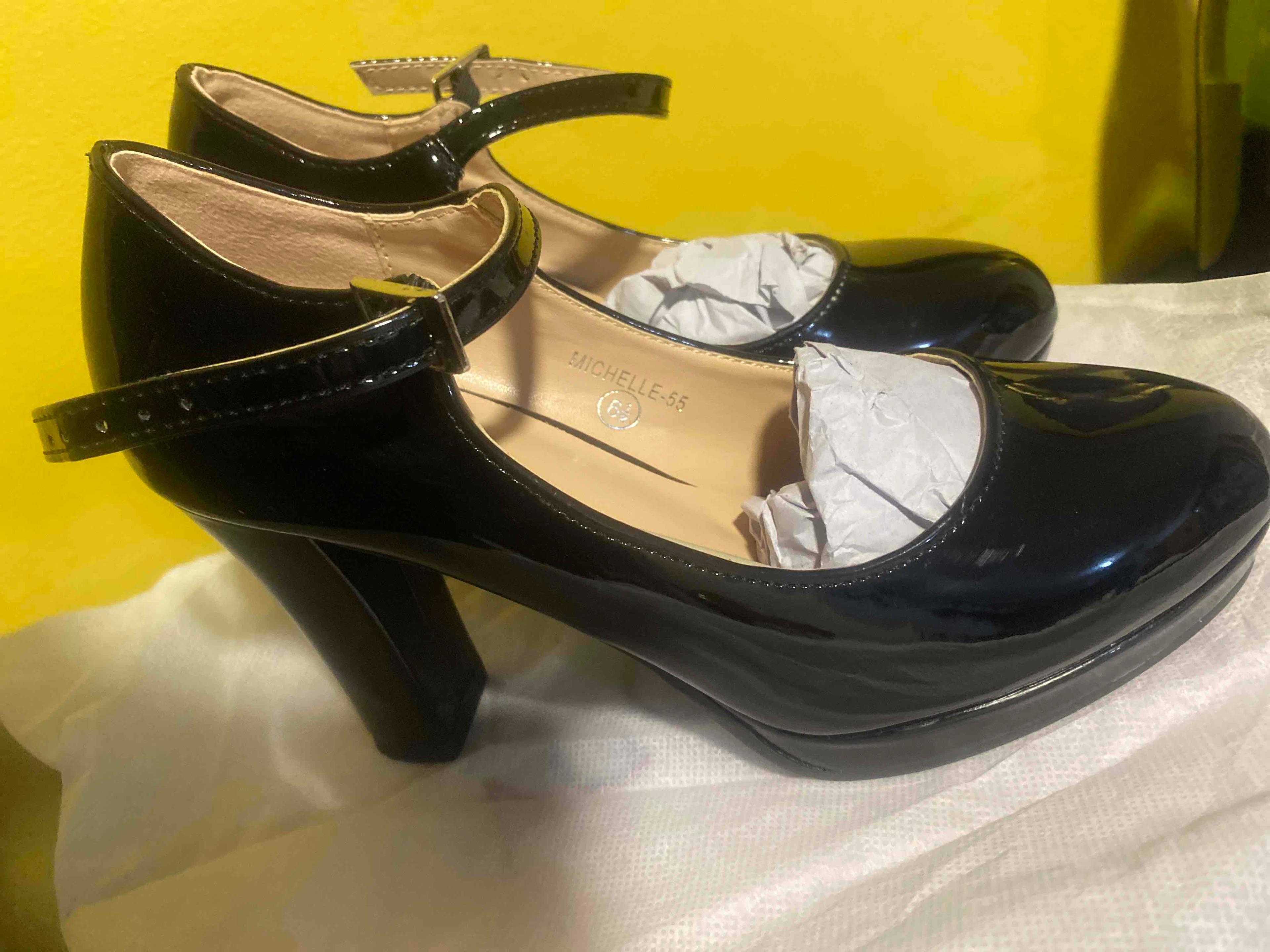 Zapatos negros, foto 5 de 5