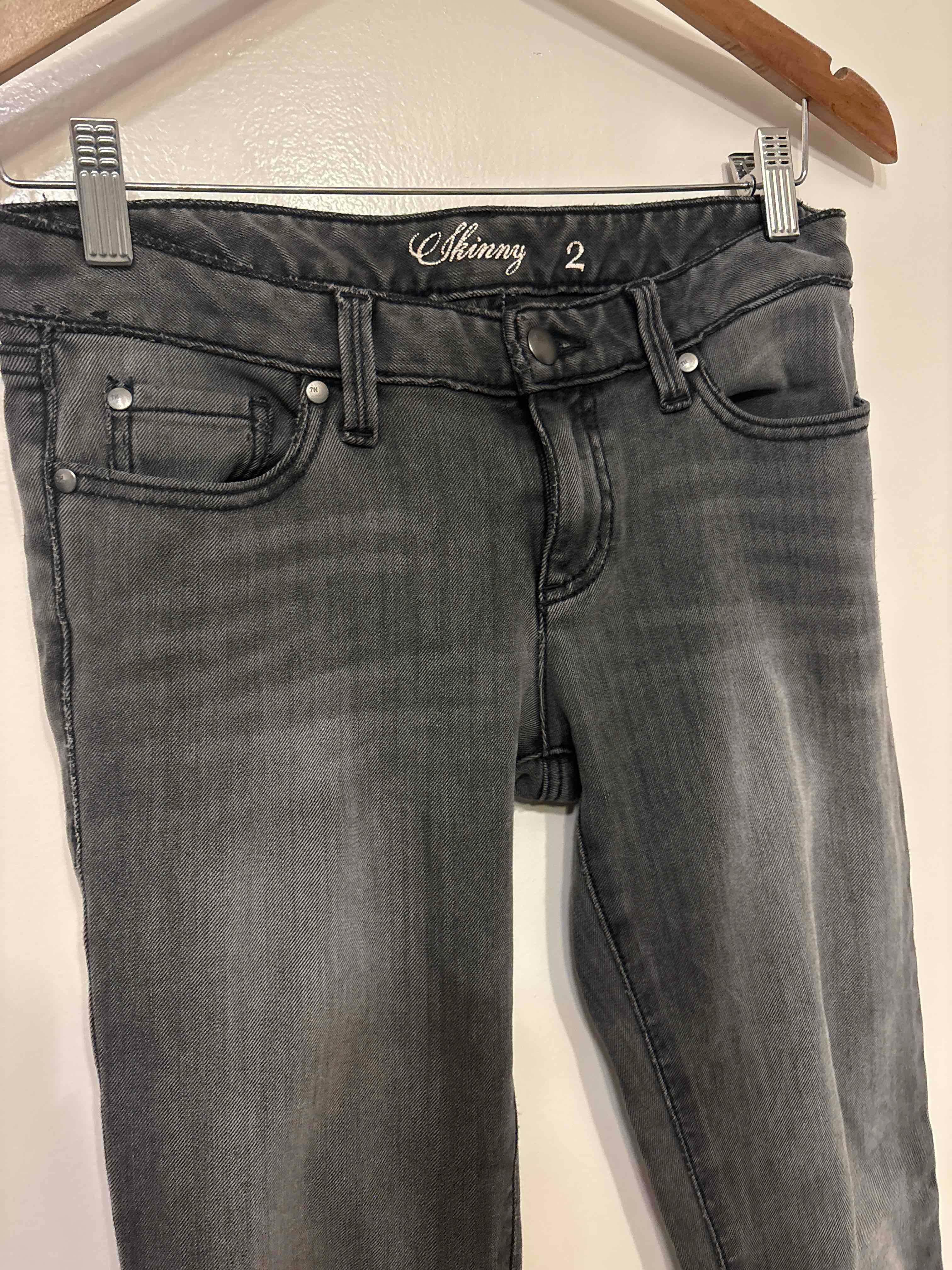 Jean gris Tommy Hilfiger, foto 2 de 4