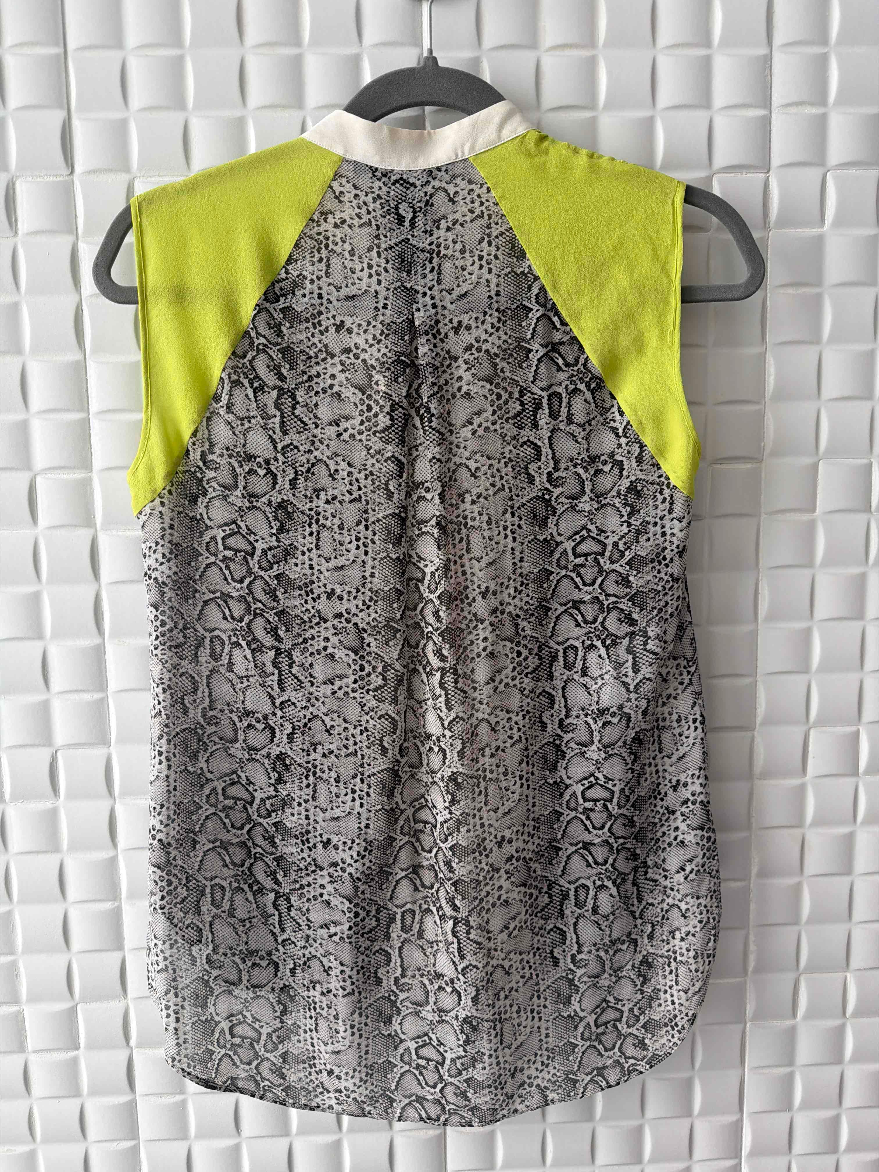 Espectacular blusa BCBG de seda, foto 3 de 3