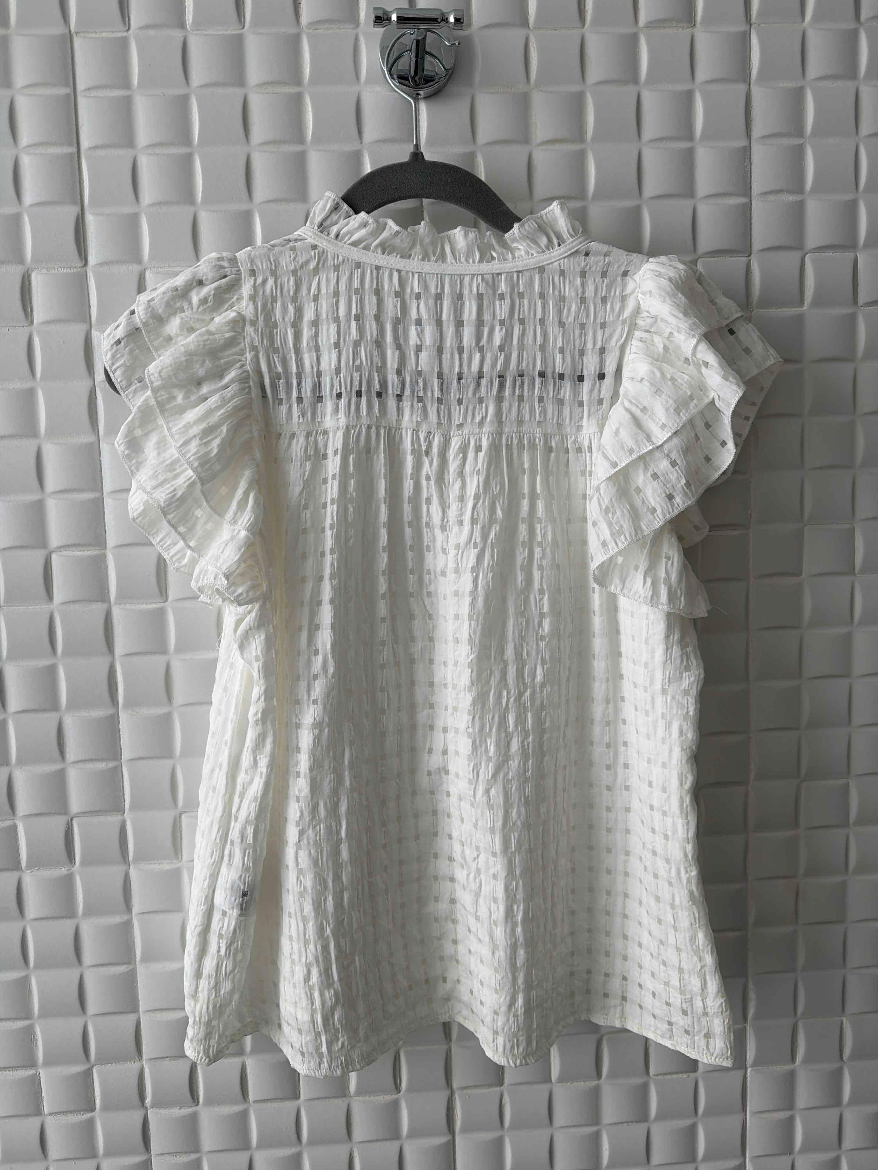 Espectacular camisa blanca, foto 2 de 2