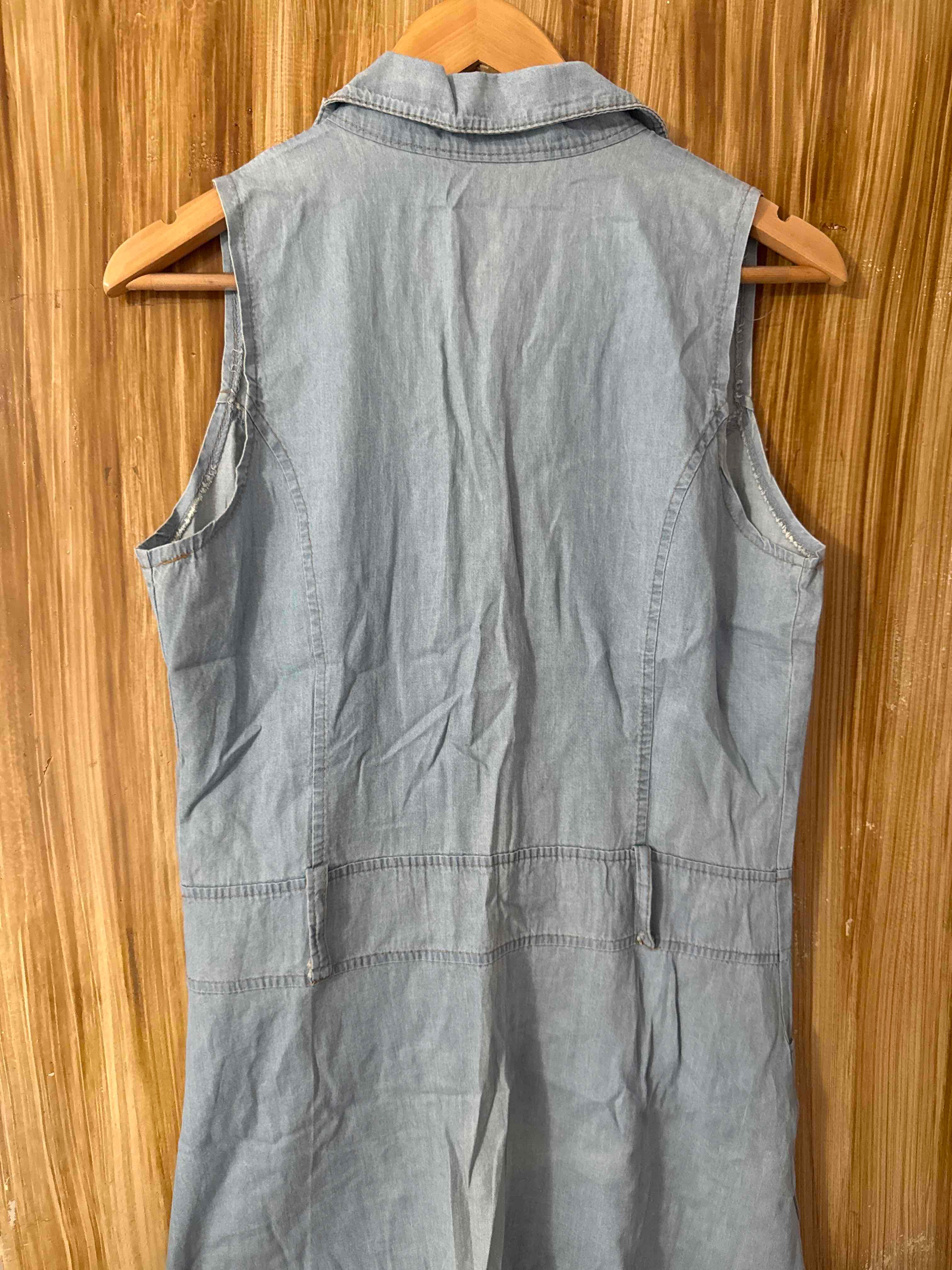 Vestido casual, foto 2 de 4